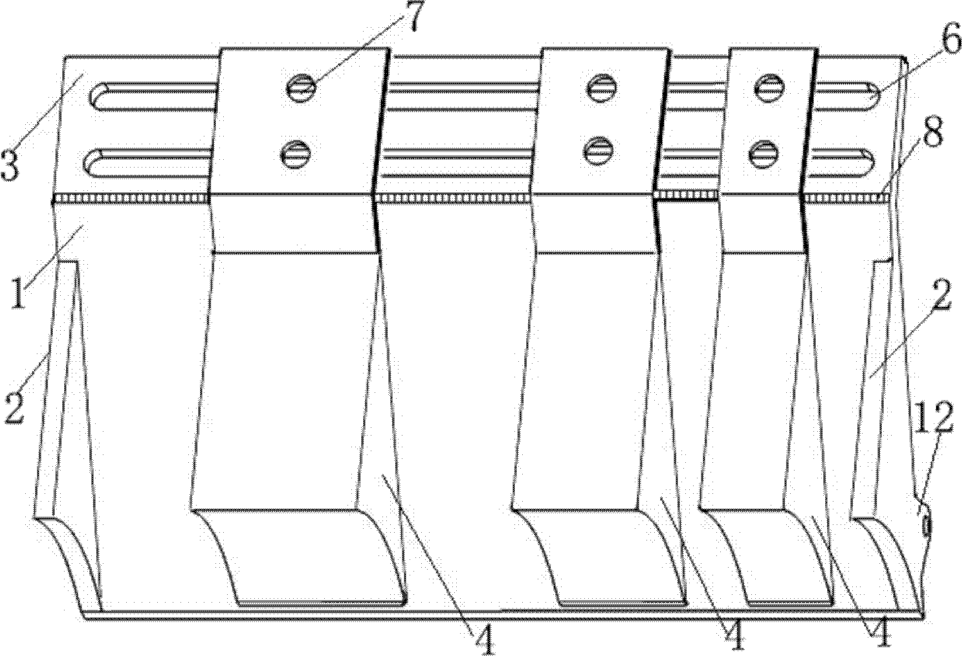 Ink tank with movable partition for rainbow printing and its assembly method