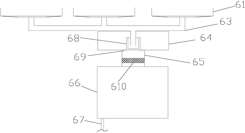 Transmission iron tower for electric power transmission and bird repelling method thereof