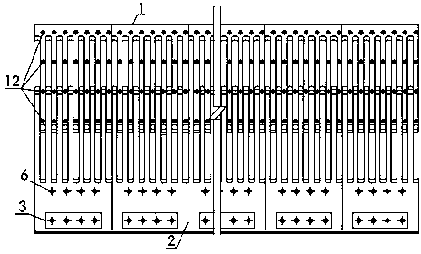 Self-adaptive multidirectional dislocation method and self-adaptive multidirectional dislocation device for retractable device