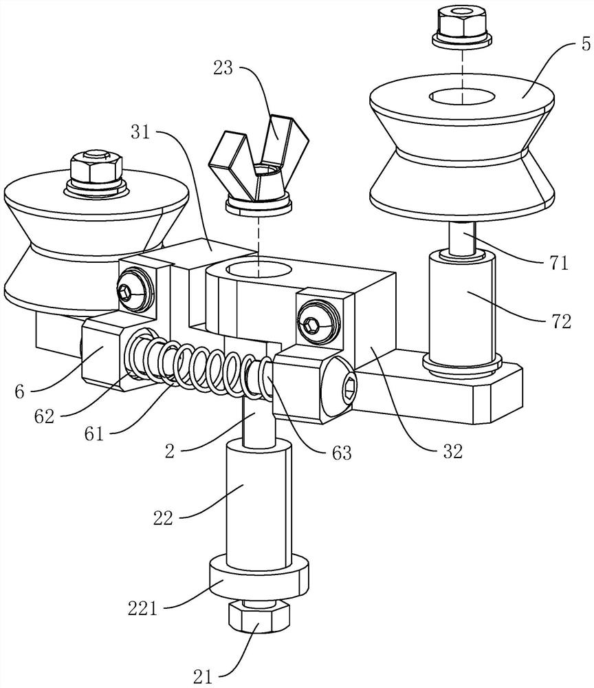 Roll-to-roll continuous electroplating conductive device