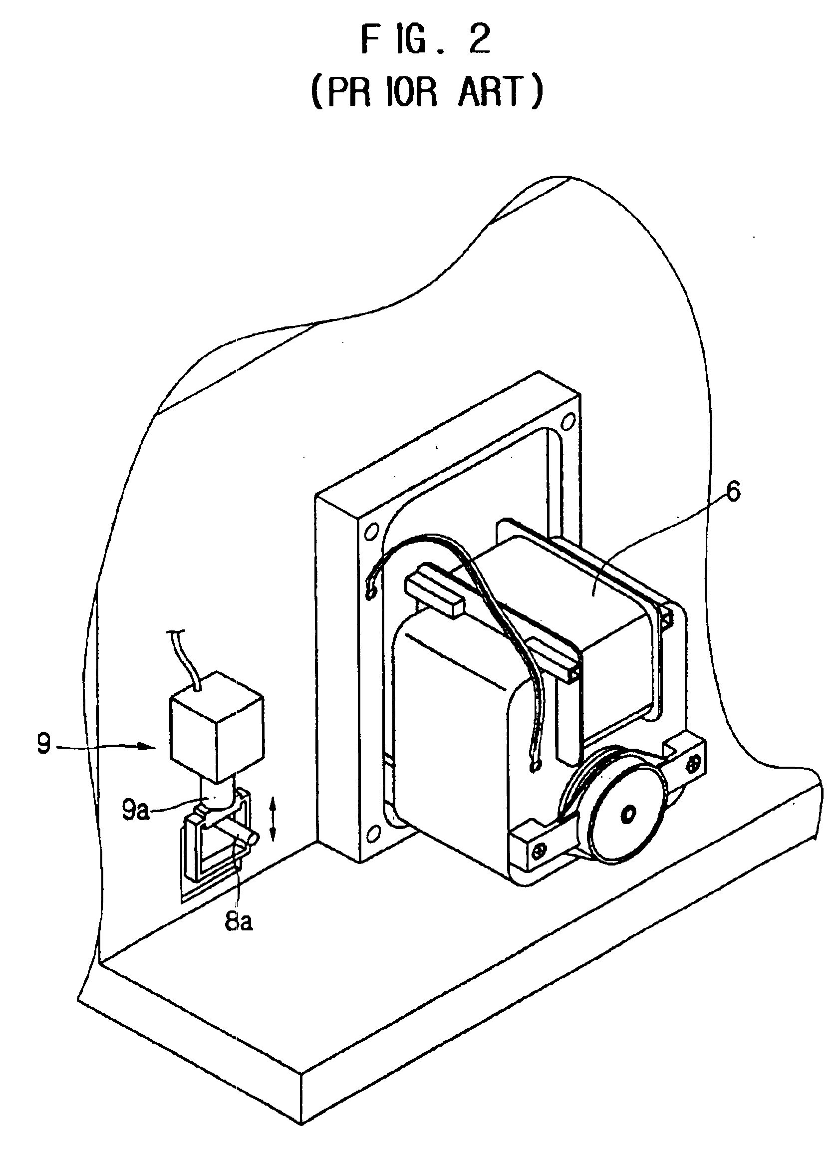 Refrigerator with ice feeding unit