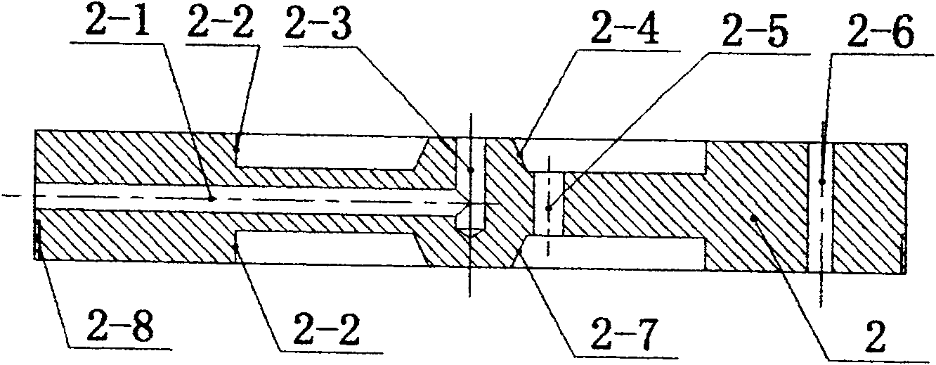 Composite nozzle for preparing supercritical fluid nanometer micrometer materail