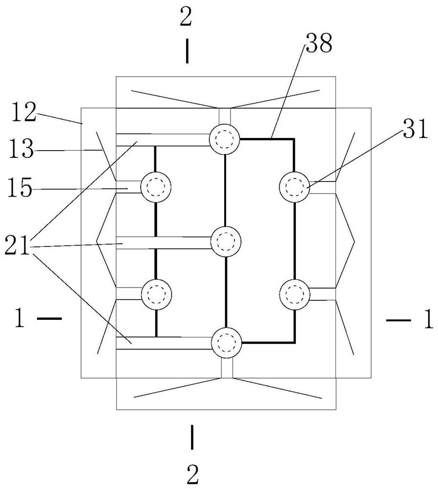 A self-circulating greenhouse irrigation system