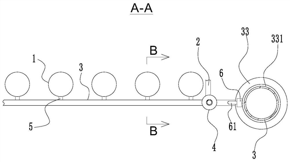 Aquaculture device utilizing wave energy