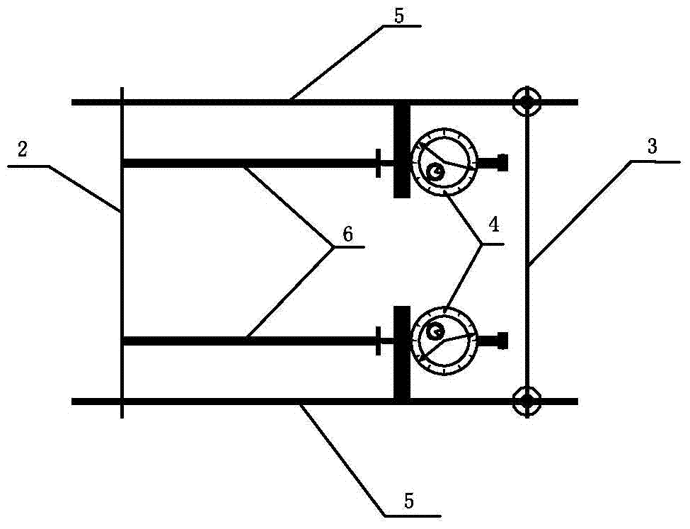 Built-in composite shrinkage measuring instrument for cement-based materials