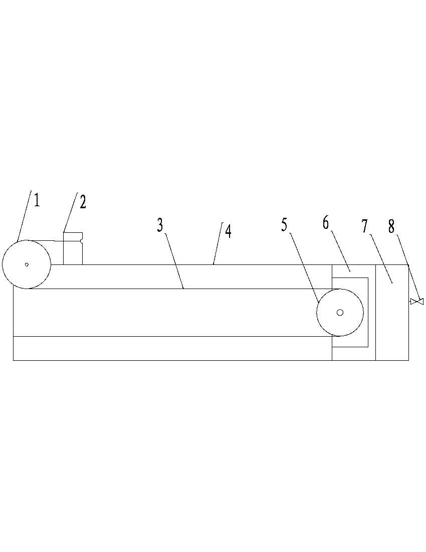 Vacuum ejection device with energy storage function