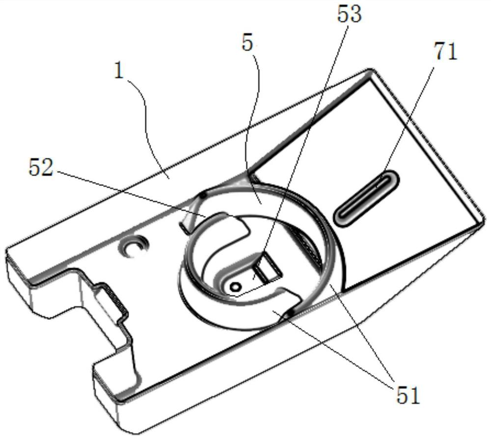 Rotational molding integrally-formed oil tank with oil blocking structure