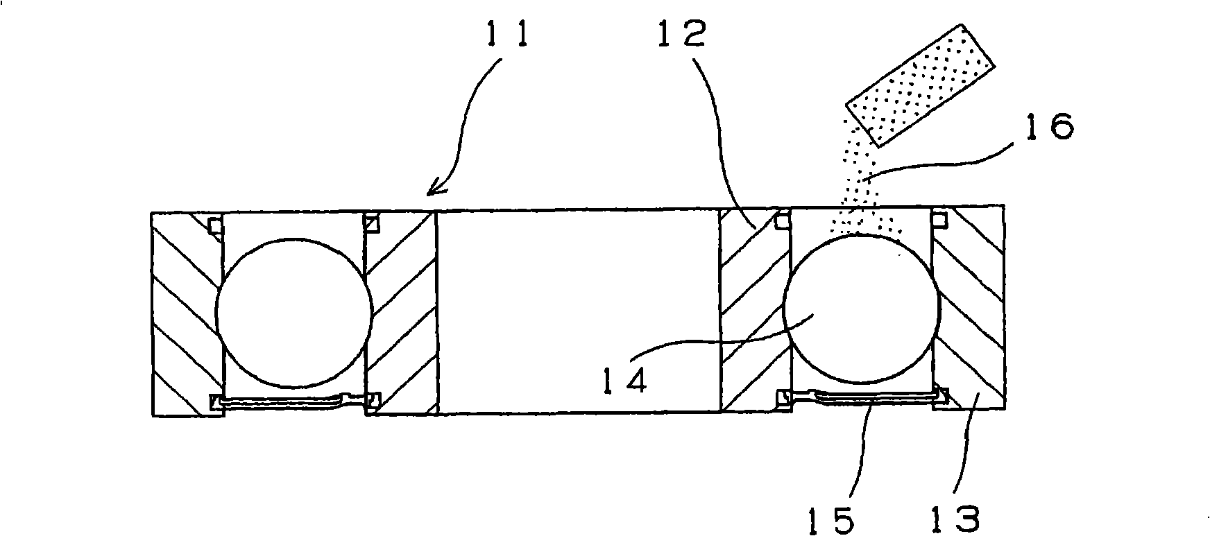 Porous solid lubricant, bearing, and constant velocity universal joint