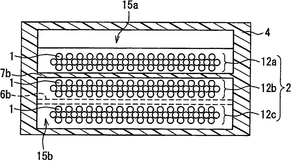 Medical heat exchanger, manufacturing method thereof and artificial lung device