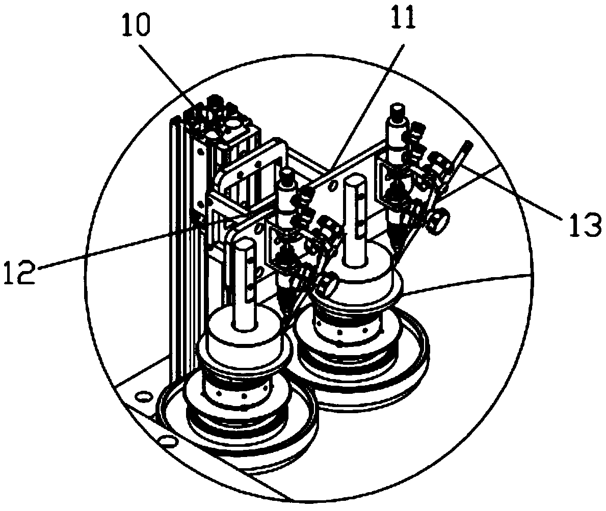 Automatic glue spreader