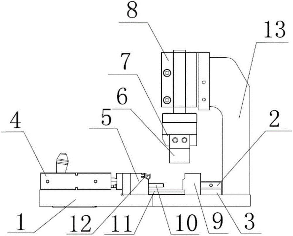 Device for punching double-skeleton-class products in linkage manner through movement of air cylinders