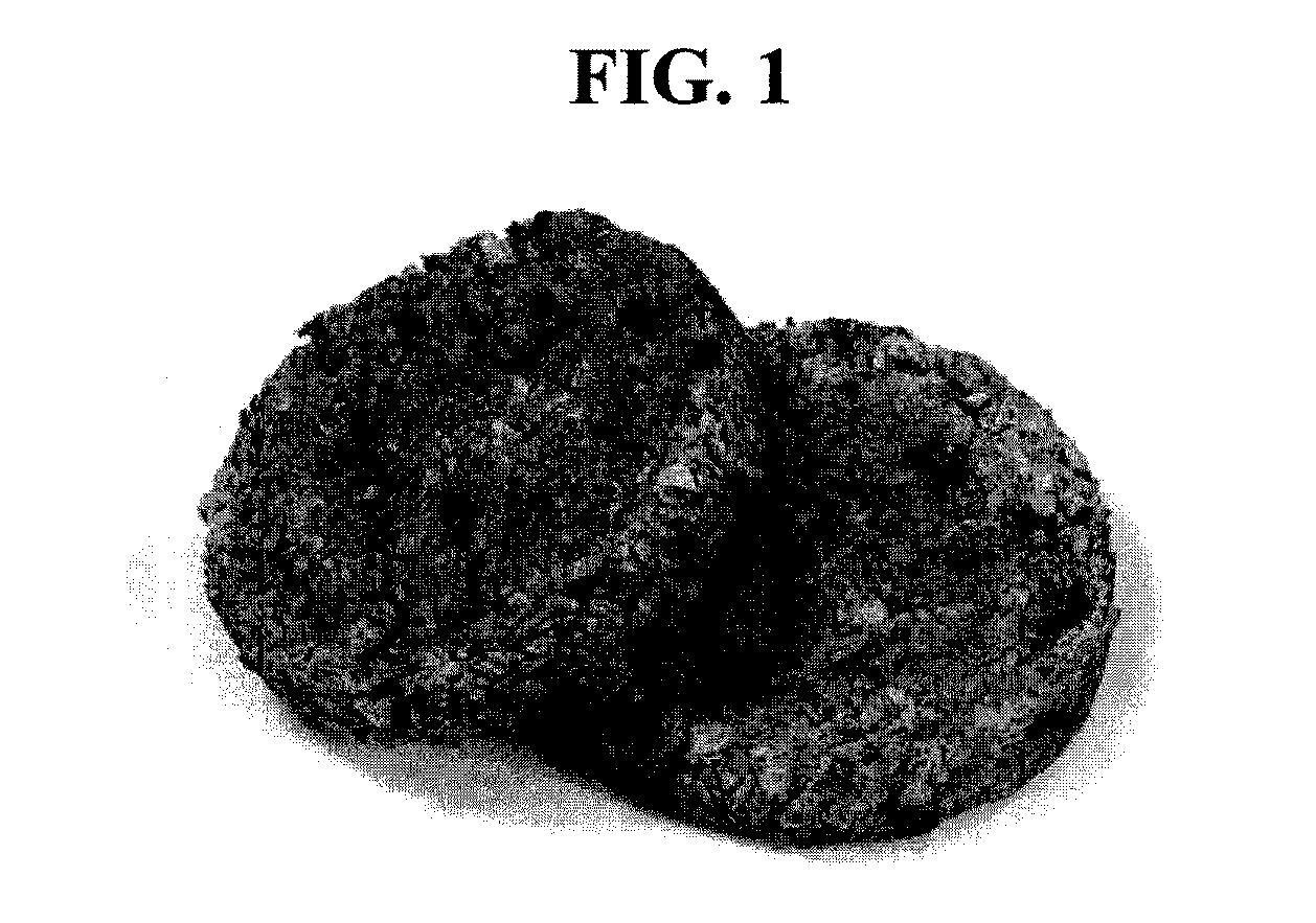 Wet food compositions having the characteristics of dry food compositions