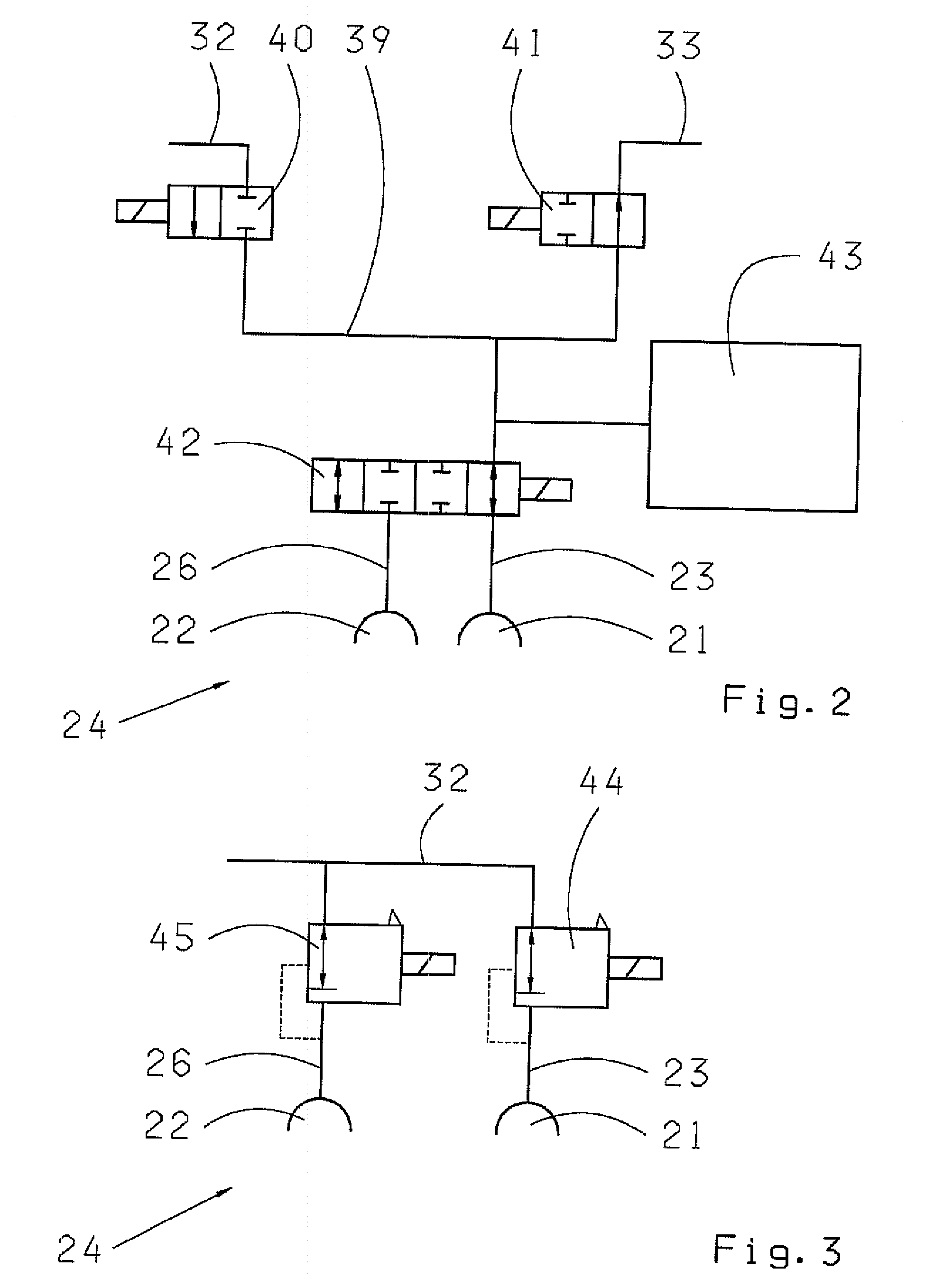 Motor Vehicle Driving Train and Process For Controlling an Automated Engine Clutch