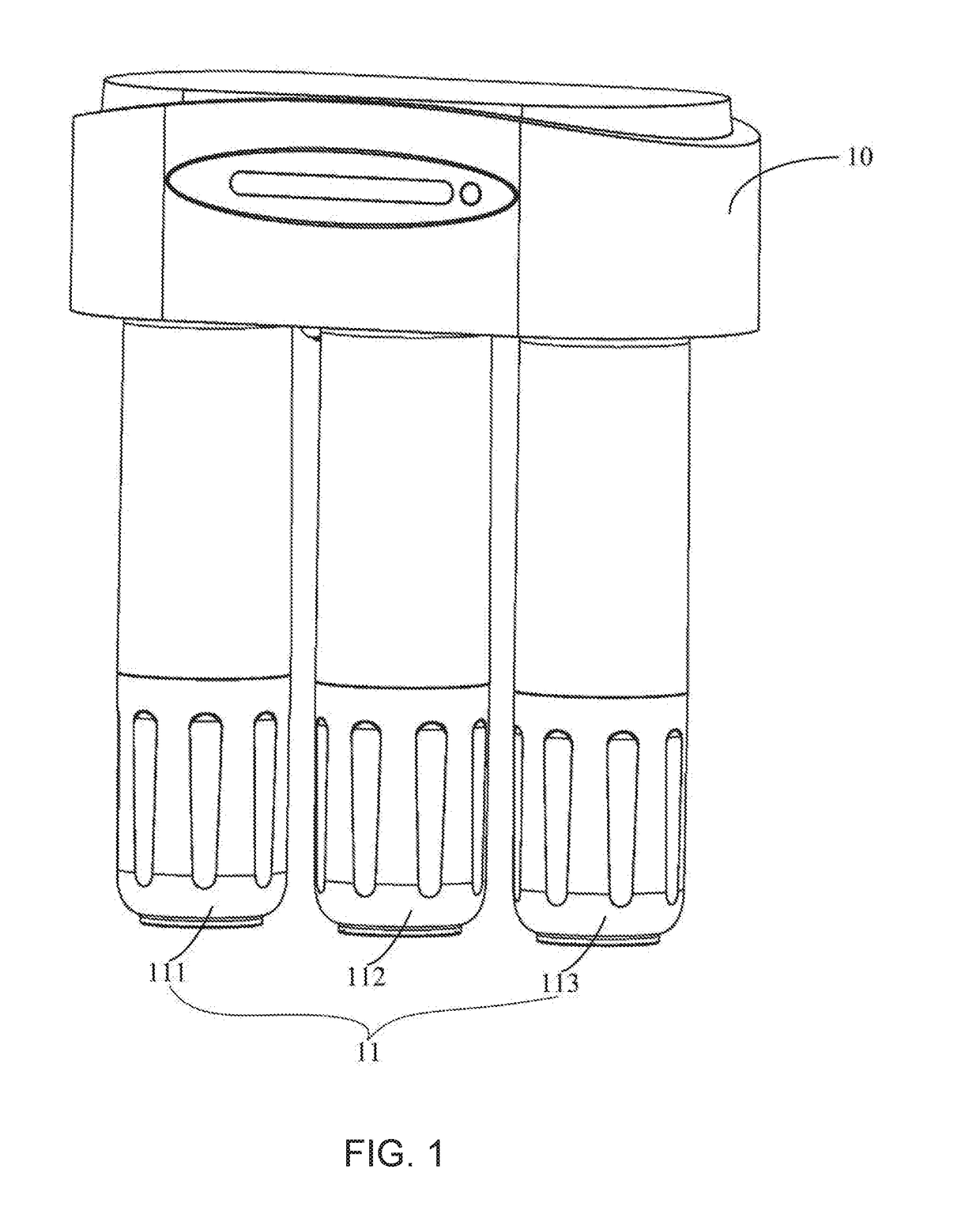 Reverse osmosis filtration system without pressure tanks