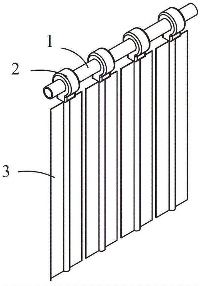 Flat plate collector with worm pipes