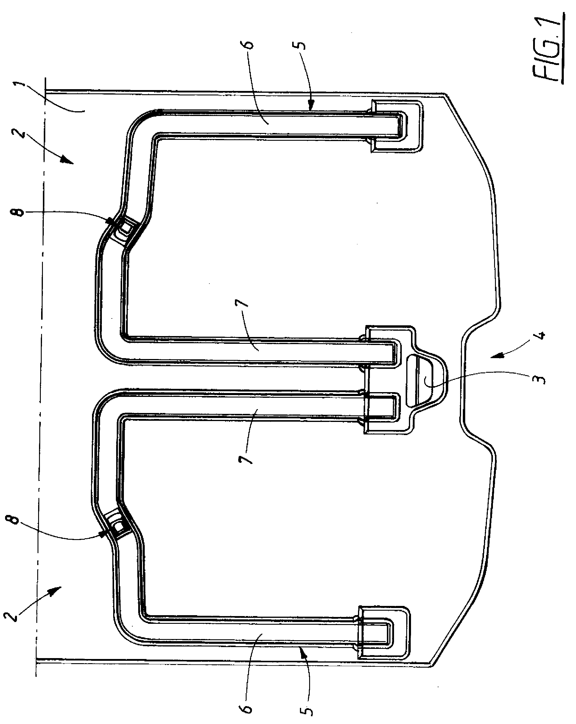 Cargo support device