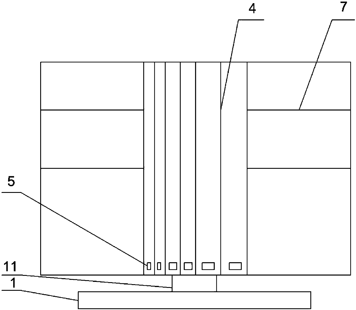 Pressing document bar capable of conveniently overturning documents