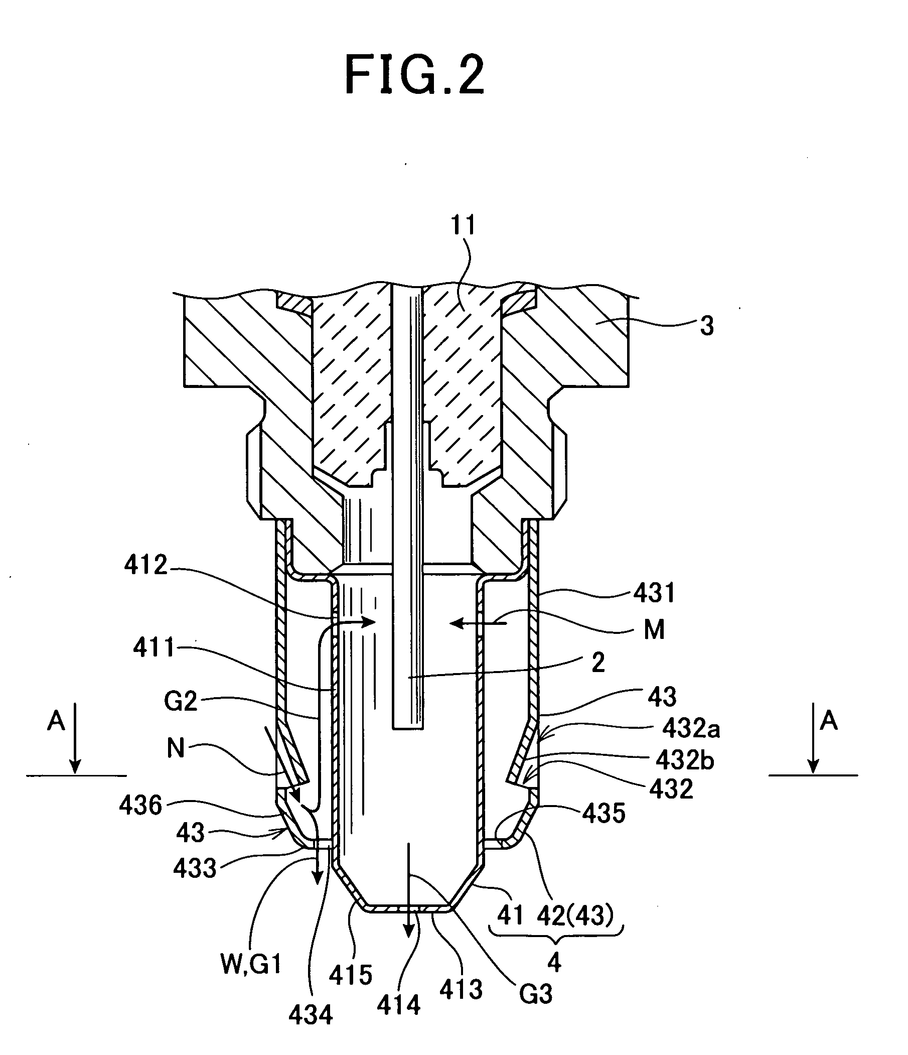 Gas sensor provided with inner and outer covers for gas sensing element