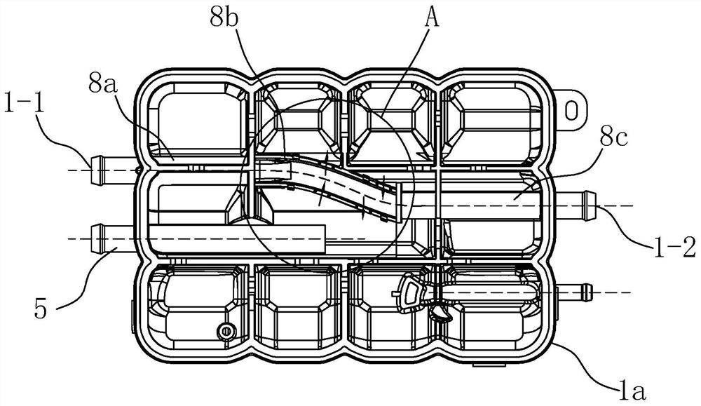 Integrated expansion kettle, cooling system and automobile