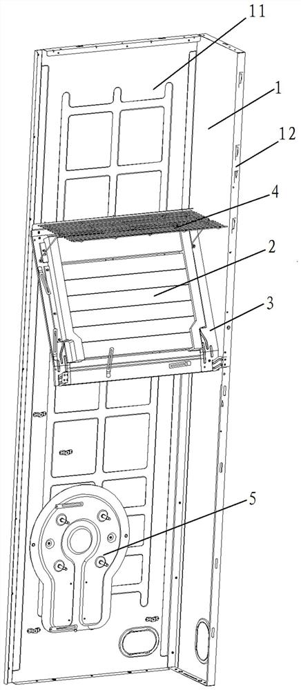 A heating element installation structure of a heater and the heater