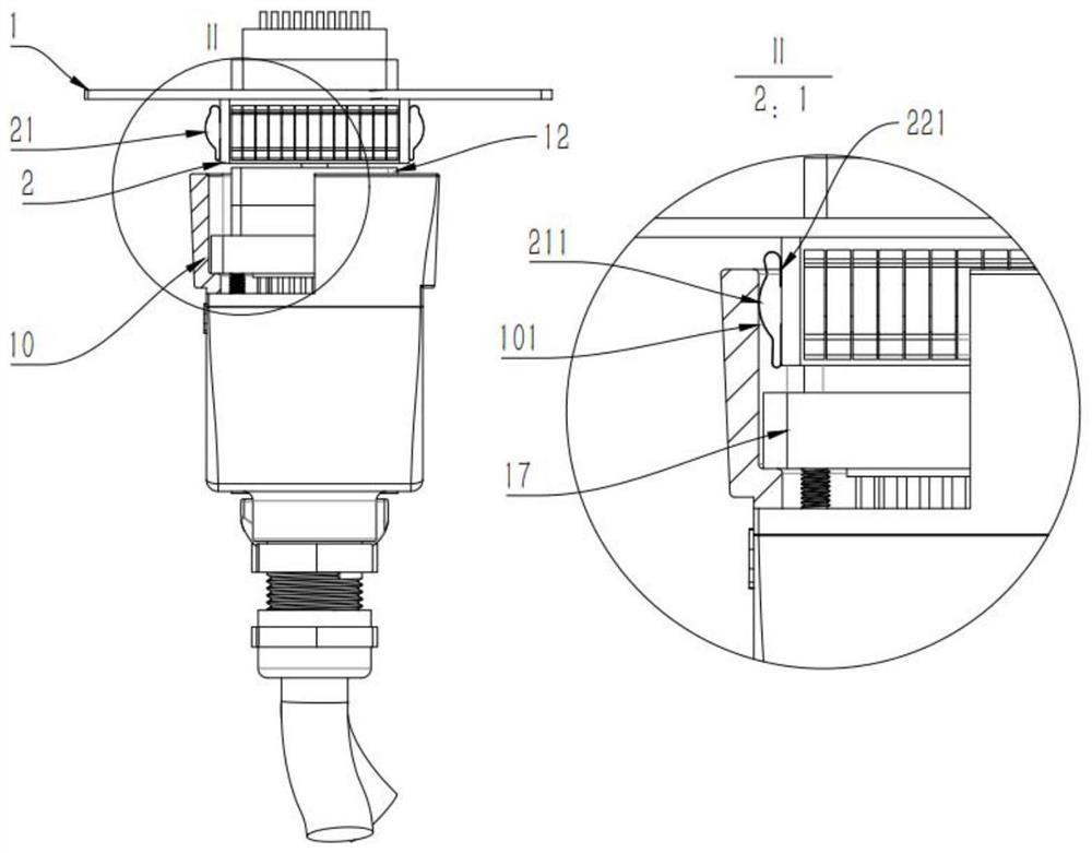 Shielding reed and rectangular connector with same