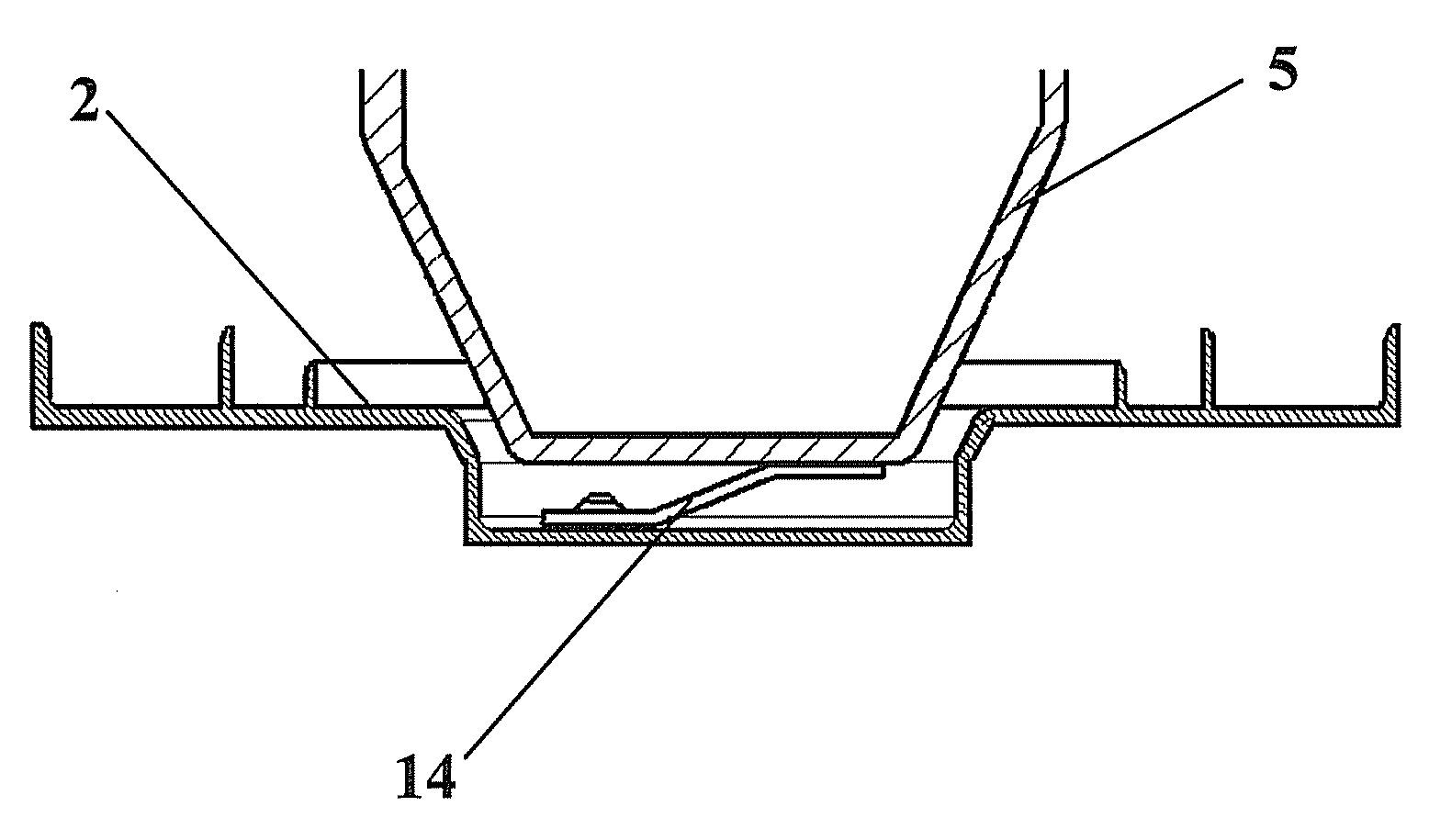 Fuel Filter and Filter Cartridge Allowing the Electrostatic Charges to be Drained Off