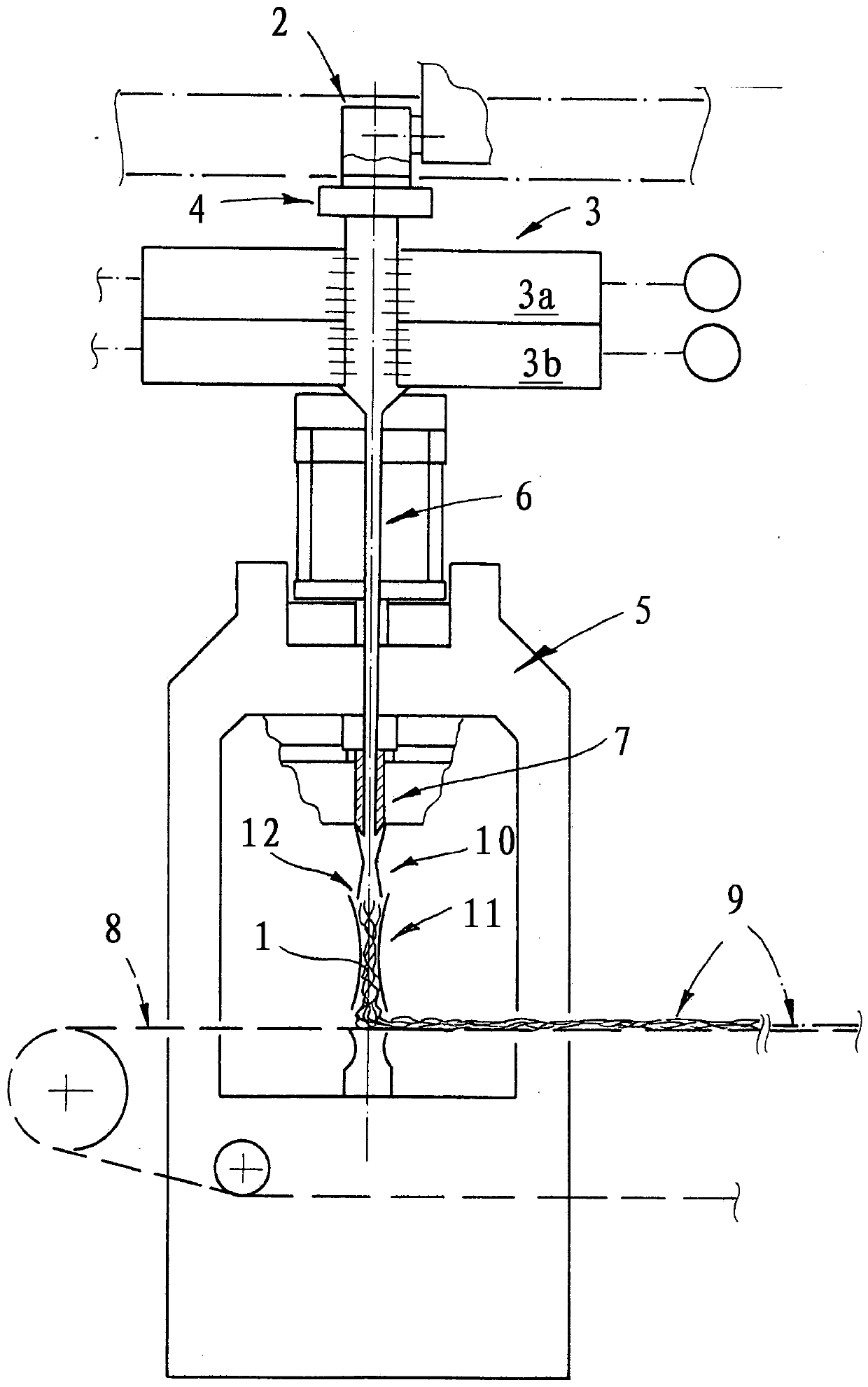 Method and device for producing a nonwoven fabric from fibres