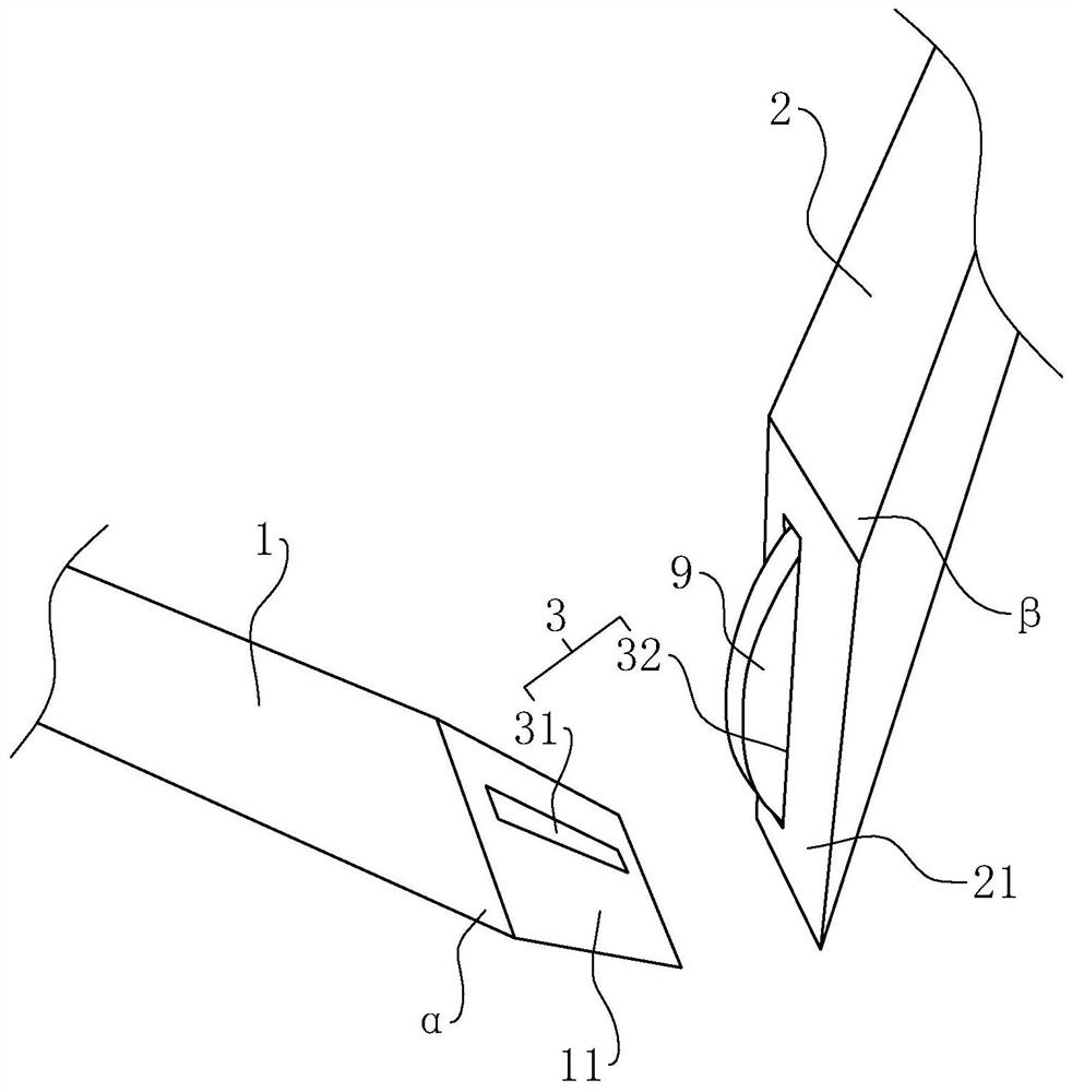 A board corner connection structure and its manufacturing process