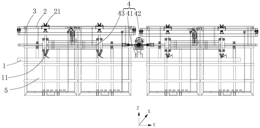 Moving device and electroplating bath