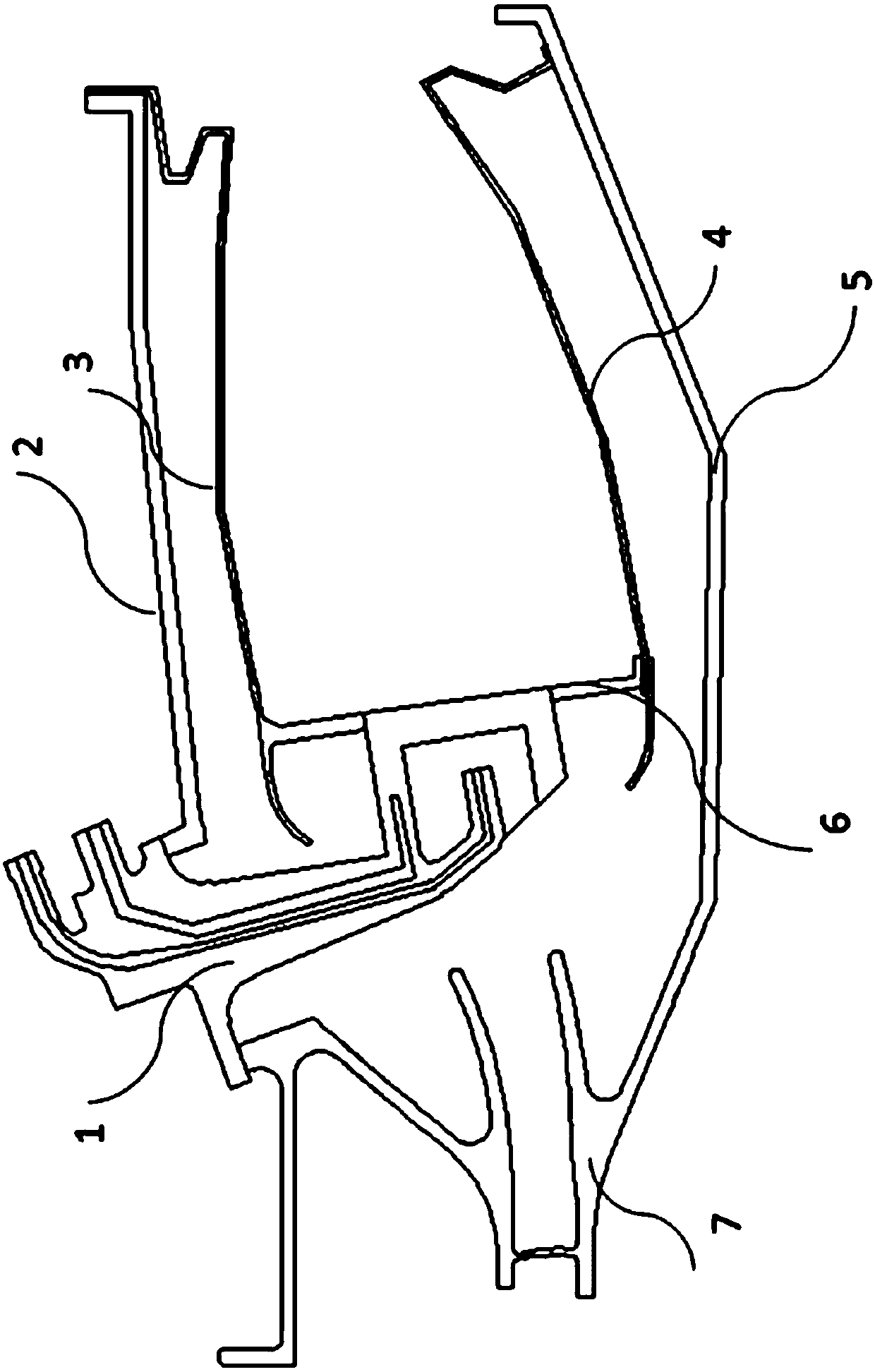 Aero-engine fuel nozzle structure