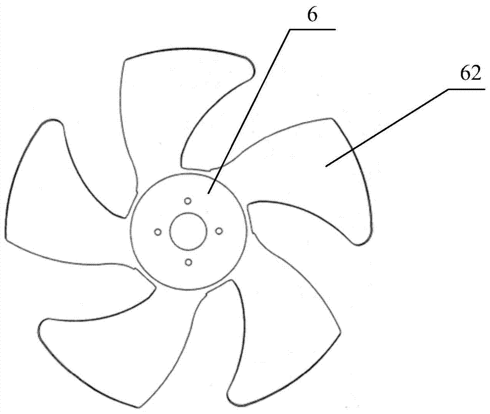 Feeding device with drying function