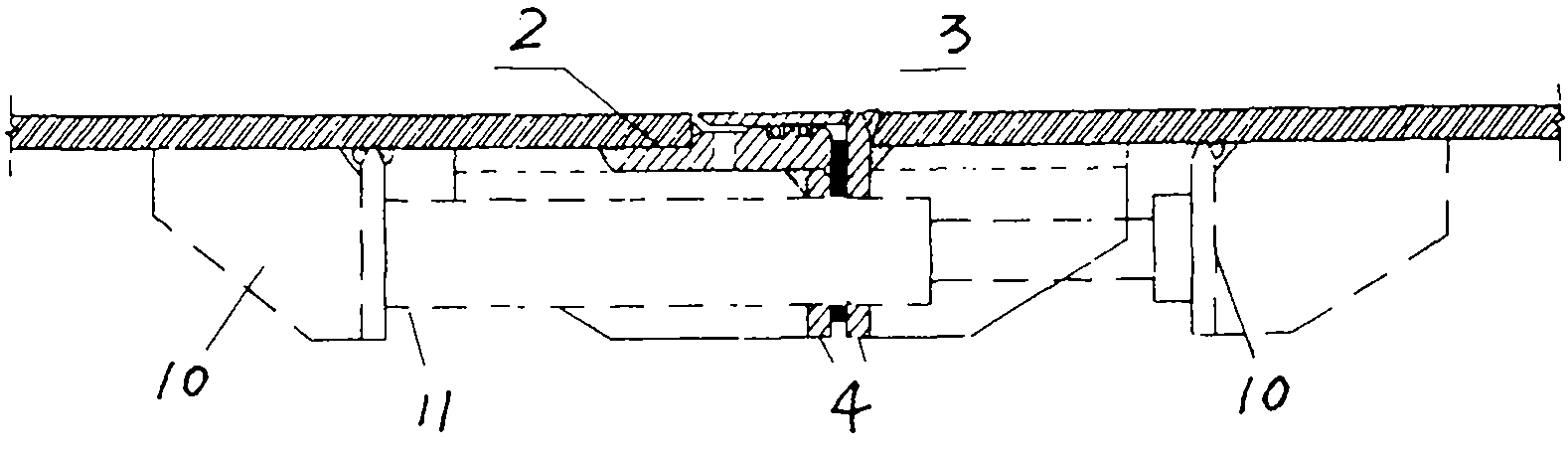 Curved-jacked steel pipe section and jacking method