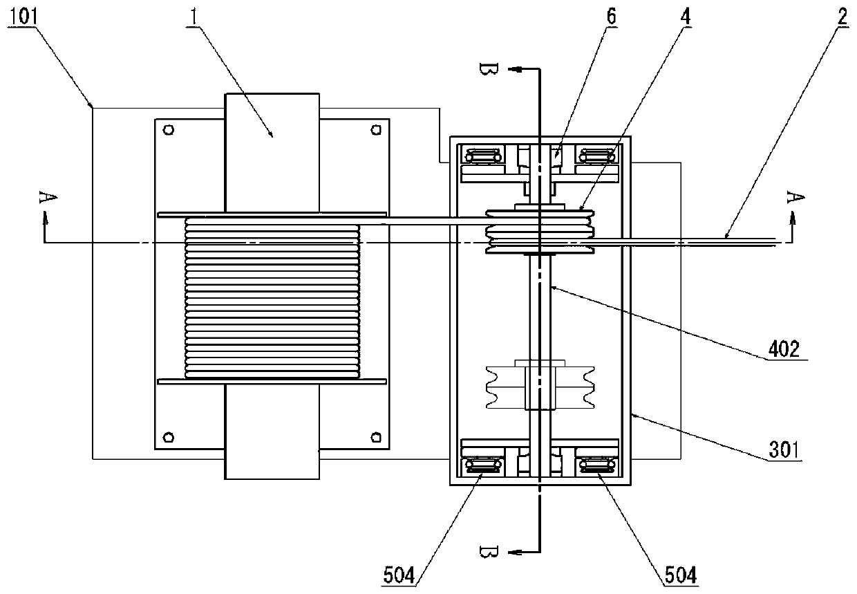 Winch apparatus having automatic tension function