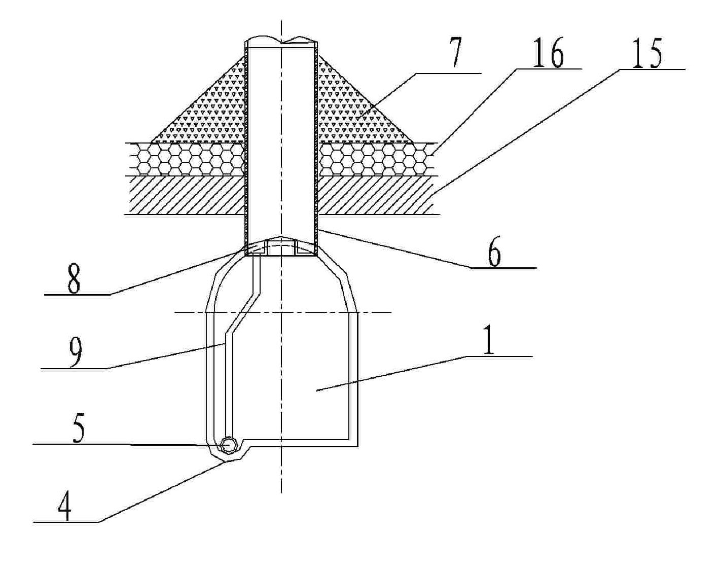 Drainage water diffluence method for dry red mud disposal and drainage water diffluence structure thereof