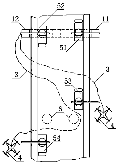 Bridge maintenance vehicle and method for avoiding bridge pier by maintenance platform