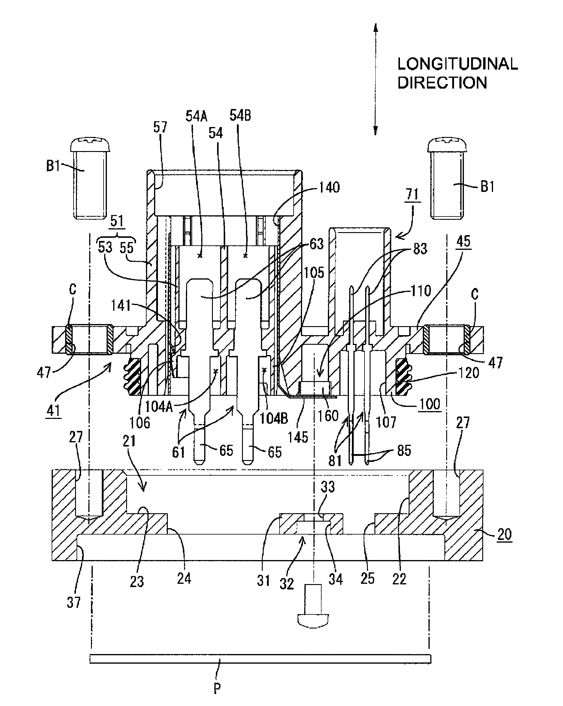 Shield connector mounting structure and shield connector