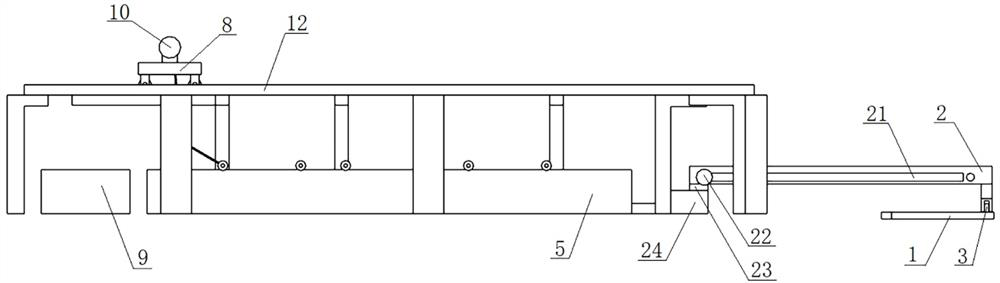 Efficient cleaning type sand mold transfer device