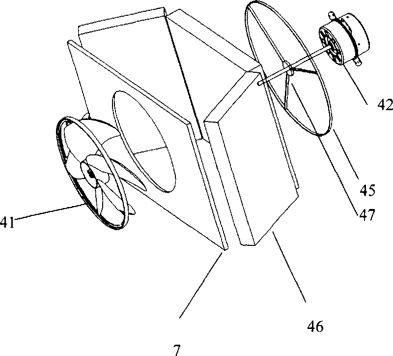 Structure for arranging outdoor fan of window type air conditioner