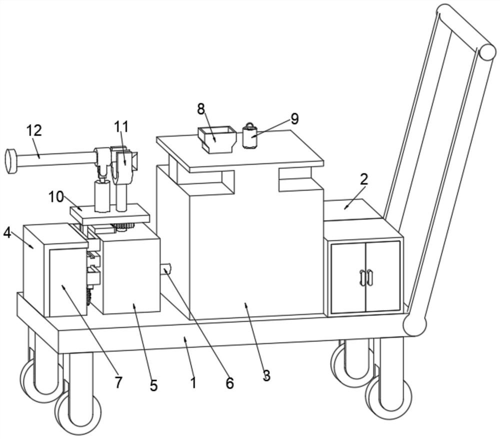 Landscaping spraying device capable of increasing spraying range