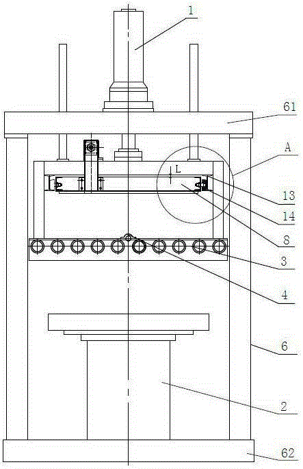 Iron mold cleaning device and method in iron mold sand-covered casting of shuttle roof