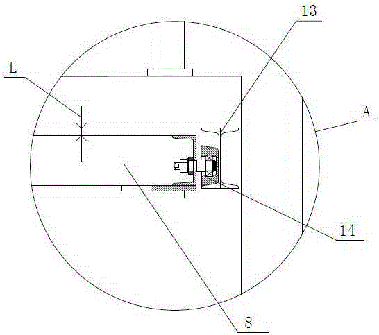 Iron mold cleaning device and method in iron mold sand-covered casting of shuttle roof