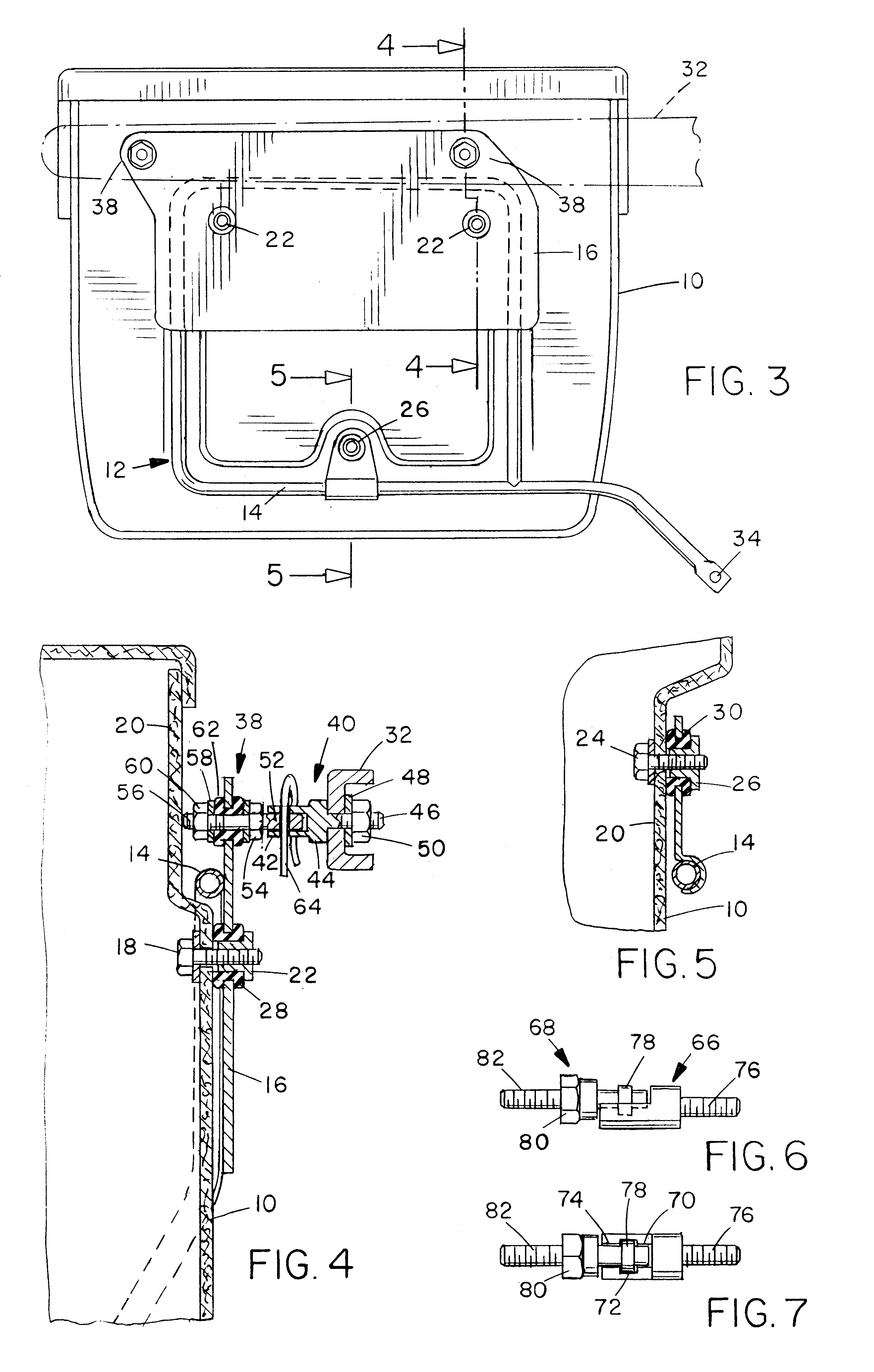 Quick release mechanism for motorcycle saddlebag