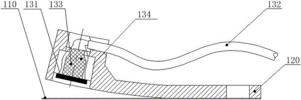 Discharge valve plate assembly used for air-conditioning compressor and compressor