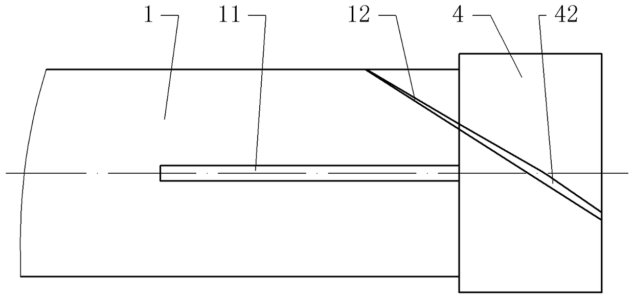 Reverse extruder oxidation shell treatment device