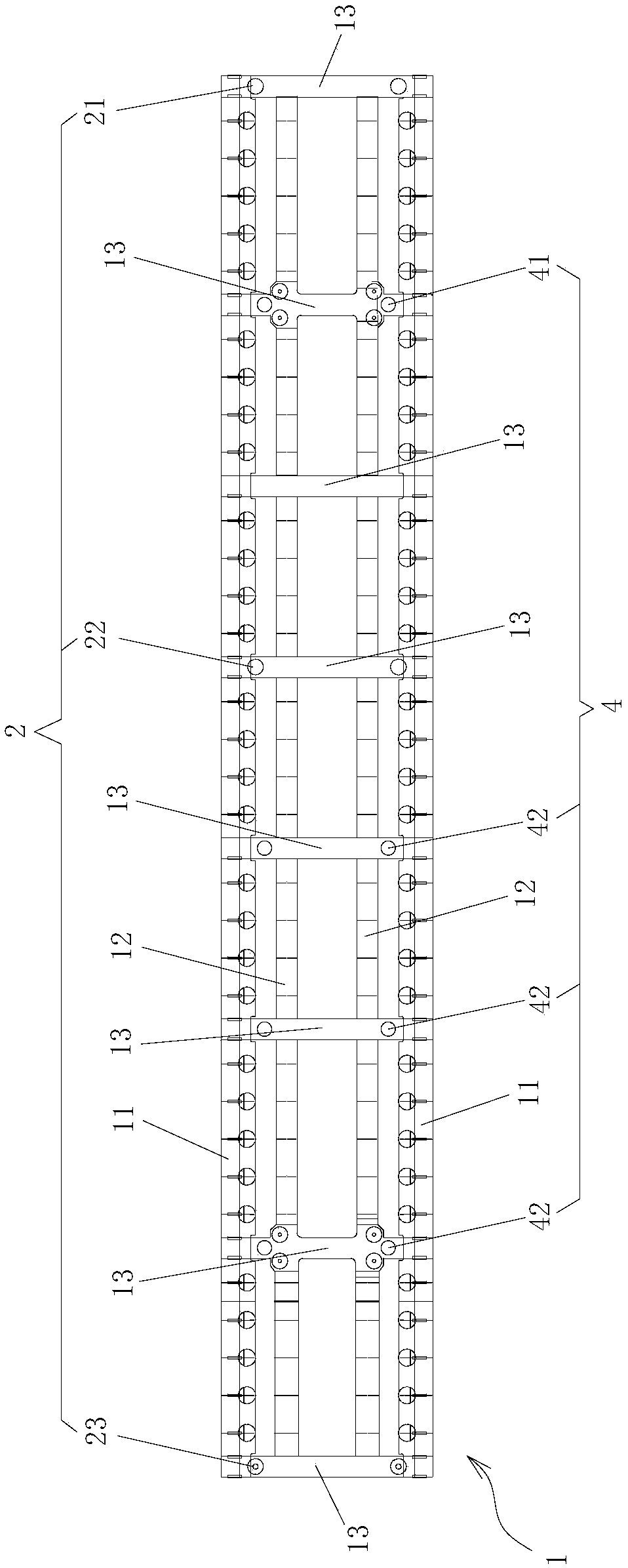 Tunnel passing girder transporting vehicle