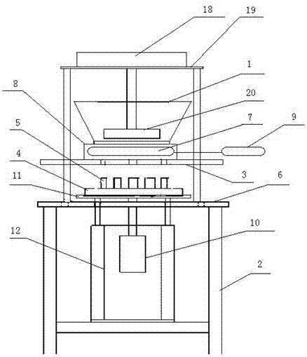 A kind of automatic drug charging method and drug charging machine for combined fireworks production