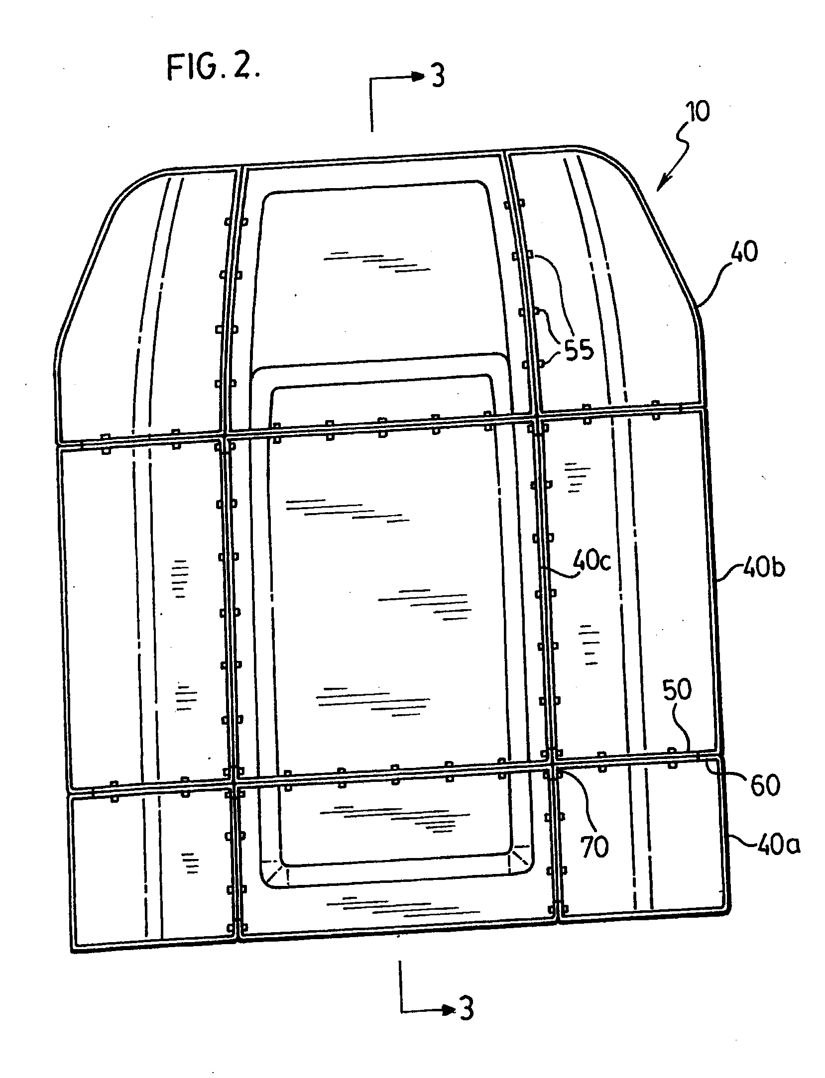 Modular wind deflector for a truck