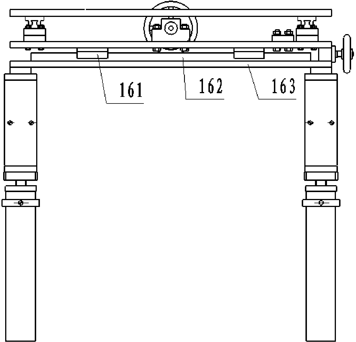 Automatic leveling device for suspension equipment