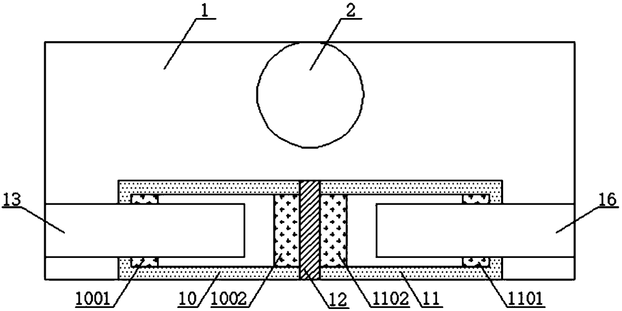 Glass cutting equipment for effectively improving flatness of notch