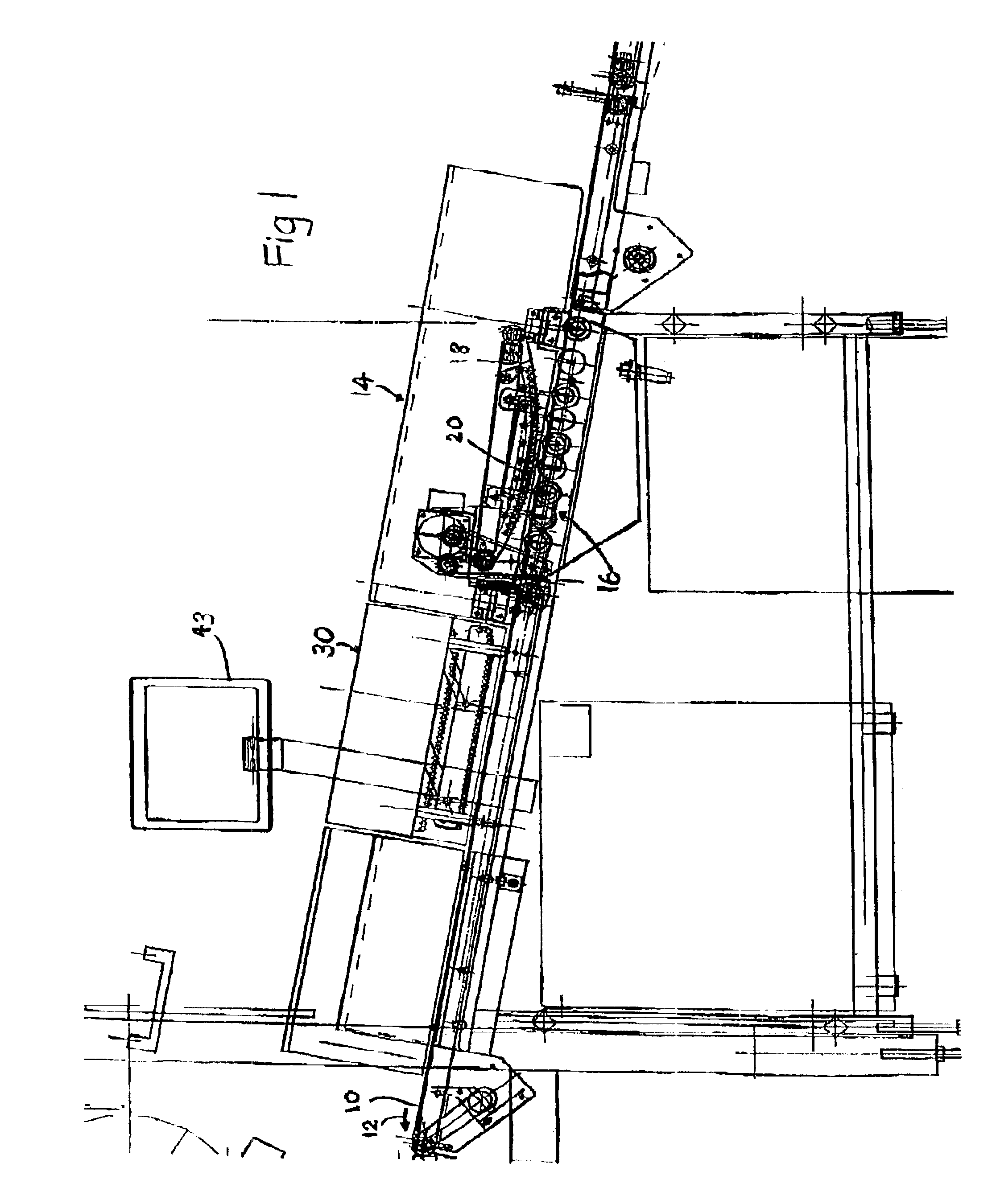 Package handling apparatus detecting package height